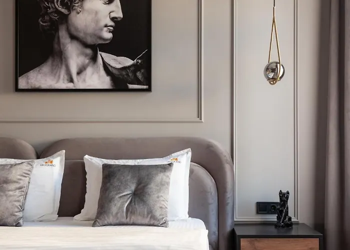 Leogrand Vip On Svobody Avenue 43 Διαμέρισμα *